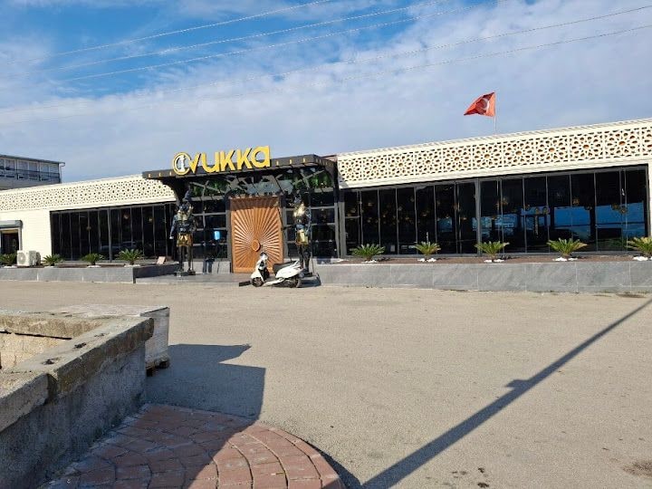 VUKKA CAFE & RESTAURANT