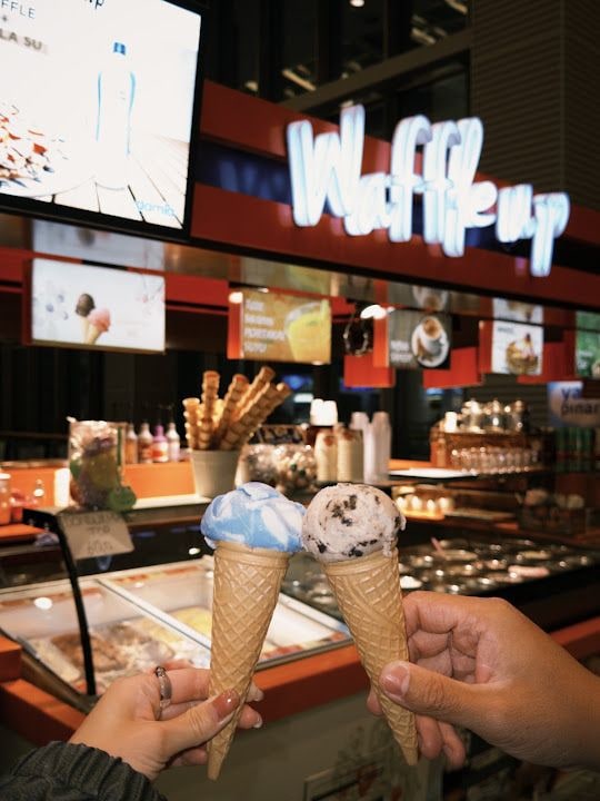 Waffe Up