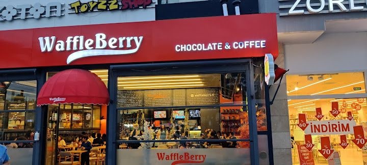 Waffleberry & Coffee Atlantis Avm