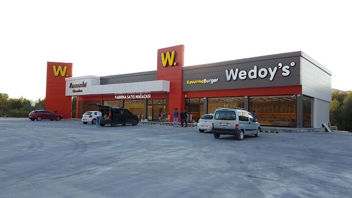 wedoy's fastfood avm