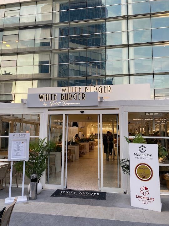 White Burger By Serhat Doğramacı Ankara Söğütözü