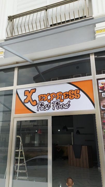 X EXPRESS FAST FOOD