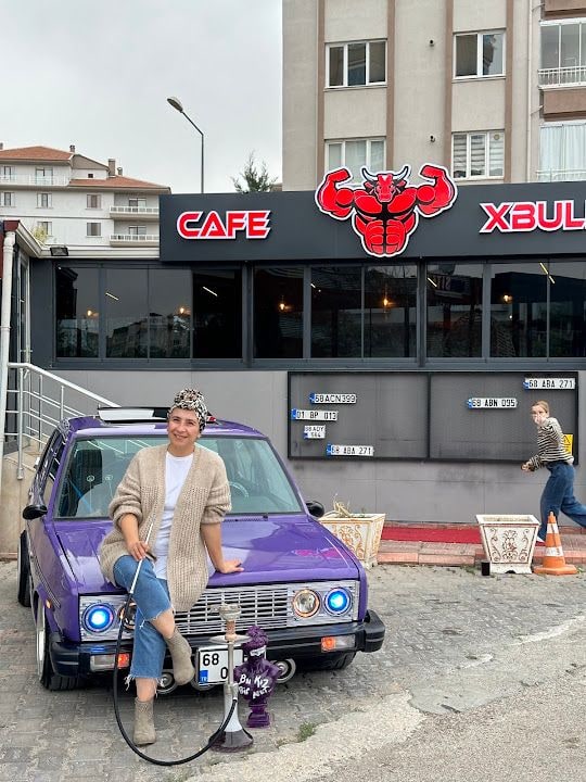 Xbull Cafe & Lounge