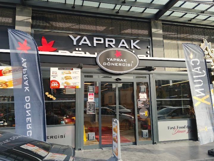 Yaprak Dönercisi Ovacık