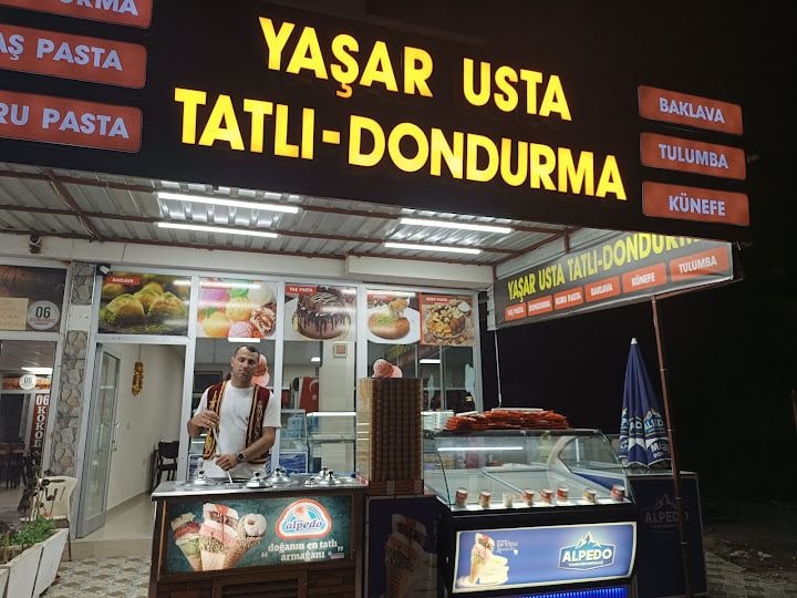 Yaşar usta tatlı dondurma