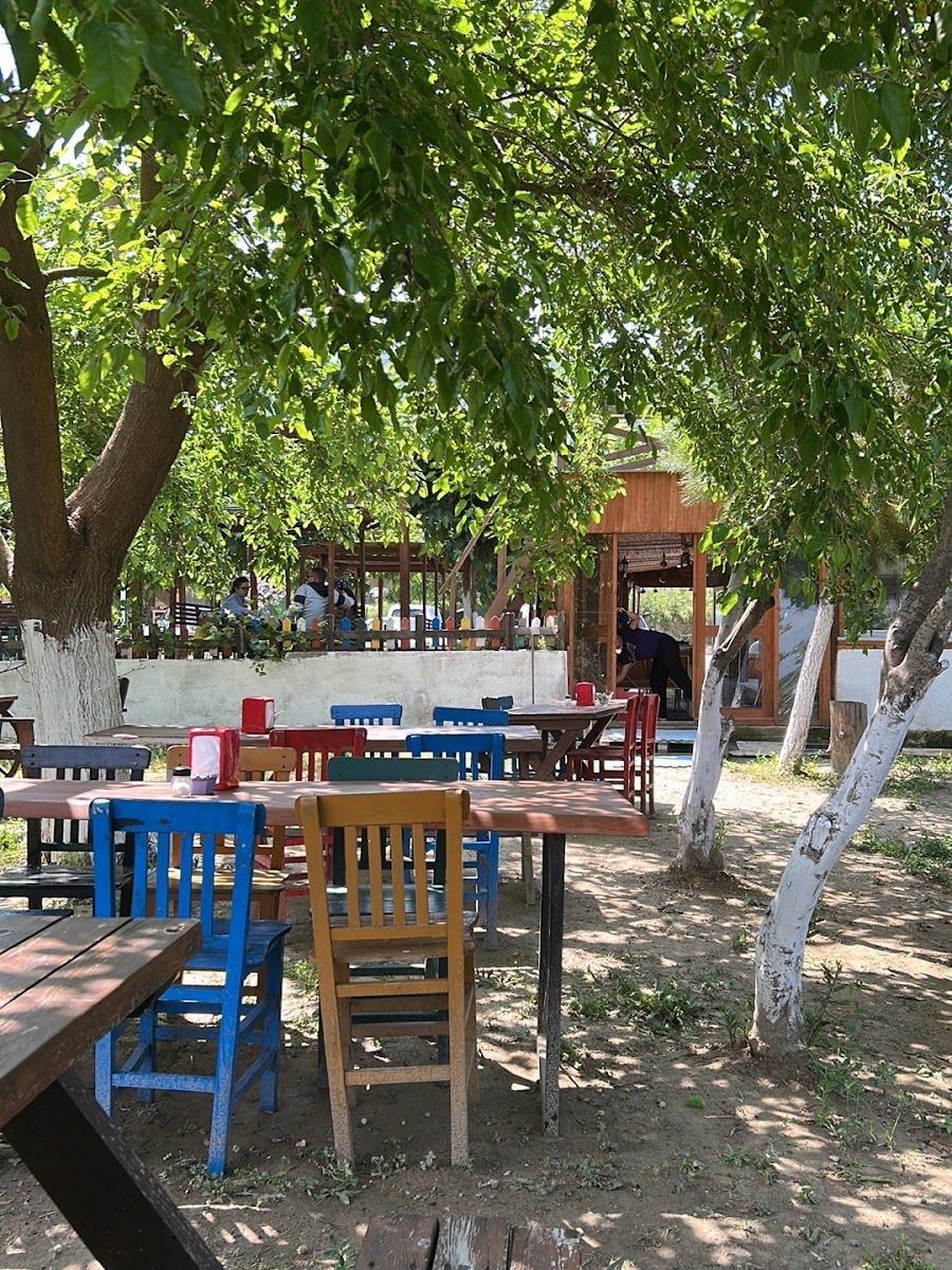 Yazgülü Köy Kahvaltısı