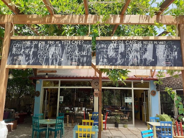 Yedi (7) Cafe