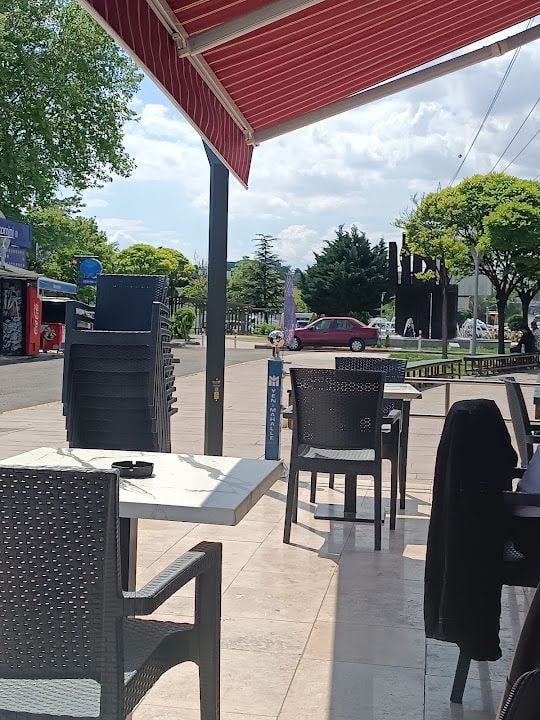 Yeni Halk Kafe
