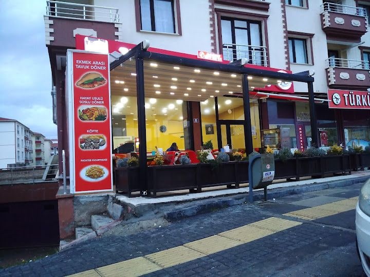 Yenikent Yaprak Döner Pide İskender Köfte