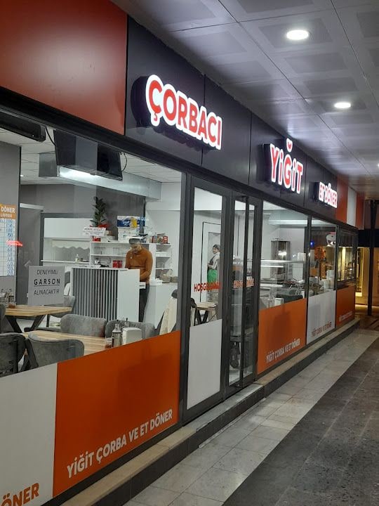 Yiğit Çorba Ve Et Döner