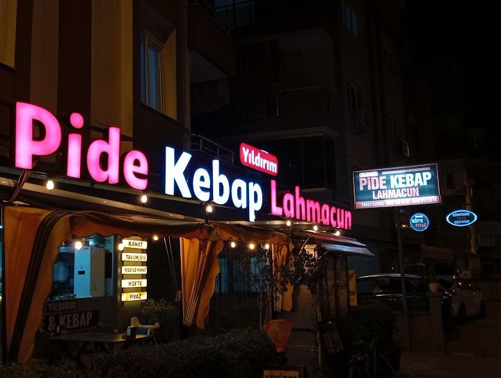 Yıldırım Pide Ve Kebap Salonu