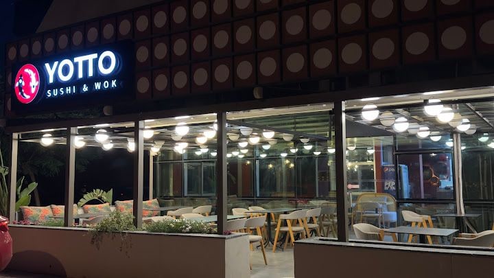 Yotto Sushi & Wok - Liman