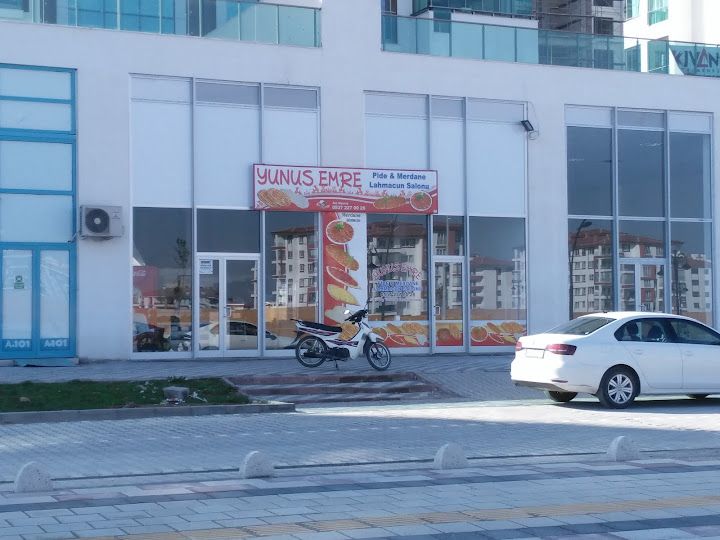 Yunus Emre Pide Ve Merdane Lahmacun Salonu