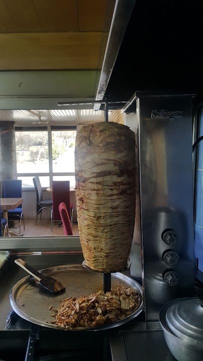 Yurt Usta Evim Döner Salonu