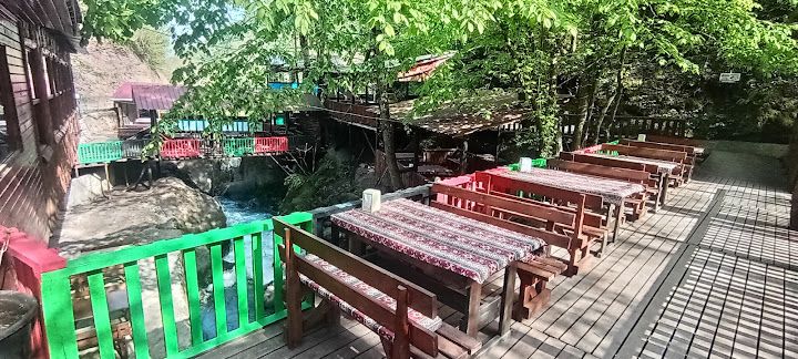 Yuvacık Şelalesi