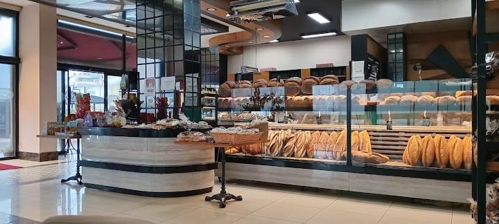 Yüzbaşıoğlu Fırın & Kafe
