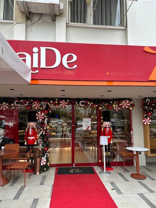 Zaide Artisan Bakery