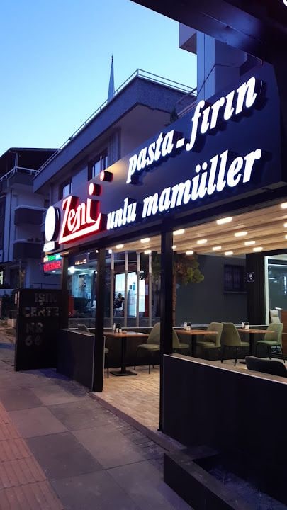 Zeni Pastanesi