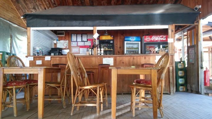 Zeus Bar