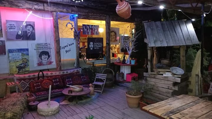 Zeyno'nun Yeri Kahvaltı Ve Izgara Evi