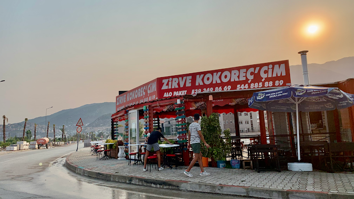Zirve Kokoreç’çim