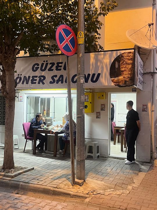 Güzel Döner Salonu