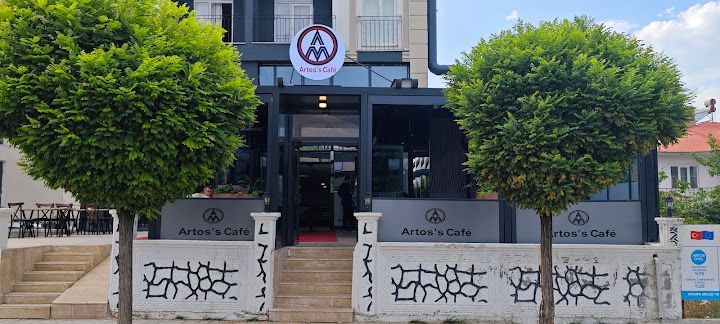 Artos's Café