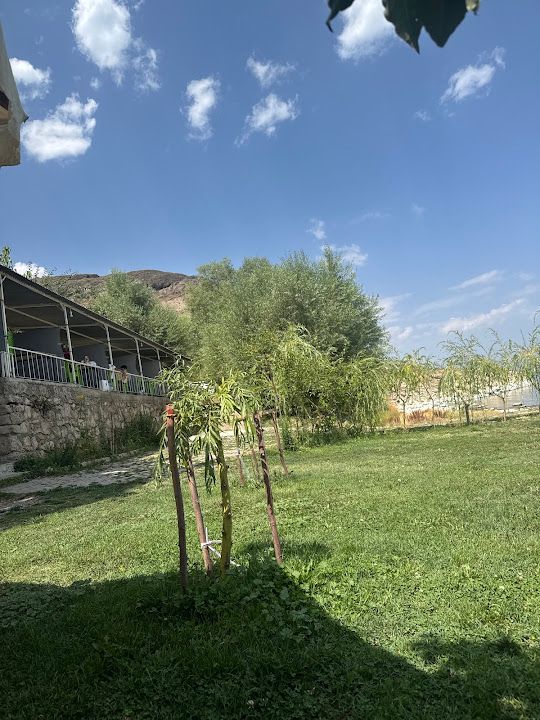 Avaşin Kır Bahçesi