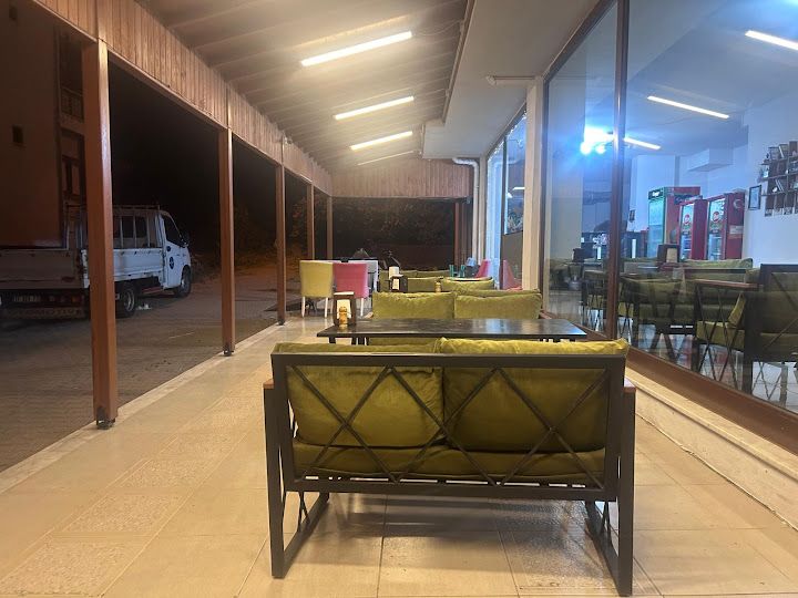 Ada Kokoreç Restaurant/Kaleköy Kokoreççisi