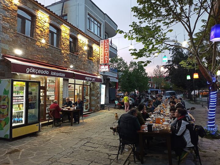 Gökçeada Lokantası Dayının Yeri