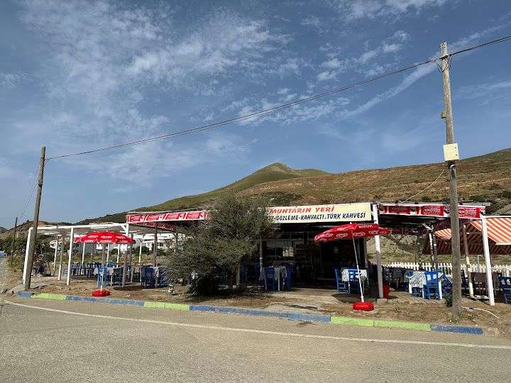 Muhtarın Yeri Cafe Pansiyon
