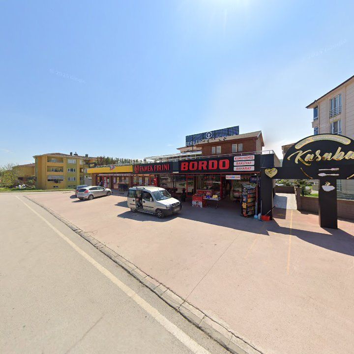 Cafe La'bistro Kavaklı
