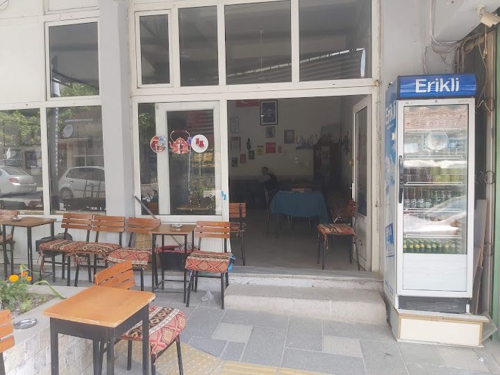 Gökdemir Kıraathanesi