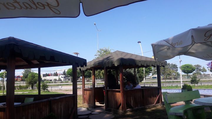 Görele Belediyesi Taş Park Aile Çay Bahçesi