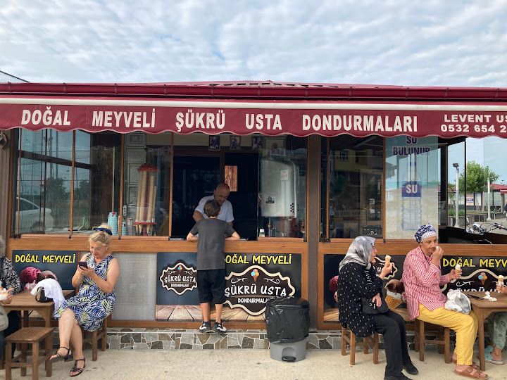 Şükrü Usta Dondurmaları