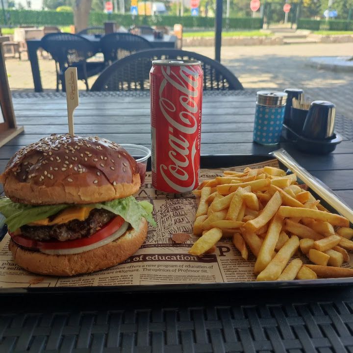 Sığınak Kafe