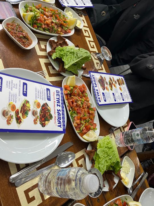 Beyaz Saray Döner Kebap & Lahmacun Salonu