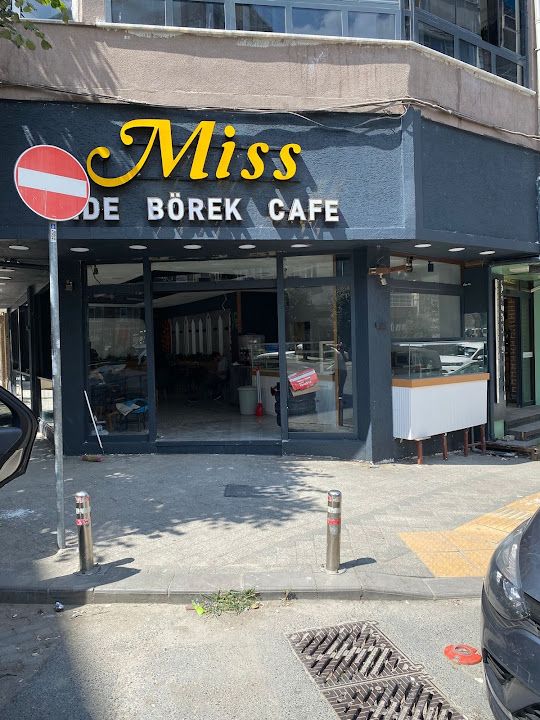 Miss Pide Börek Cafe