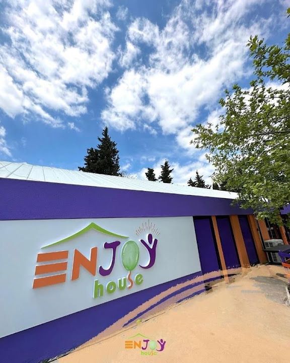 Enjoy House