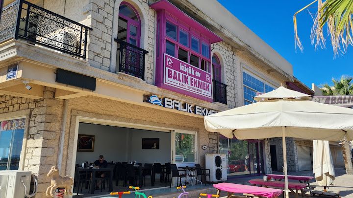 Küçükev balık ekmek