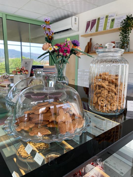 À La Maison Cafe & Patisserie
