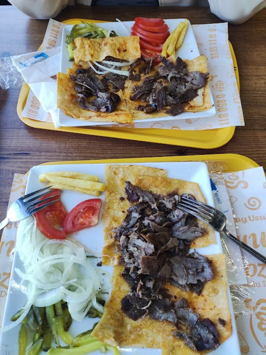 Maydonoz Döner - Güzelbahçe
