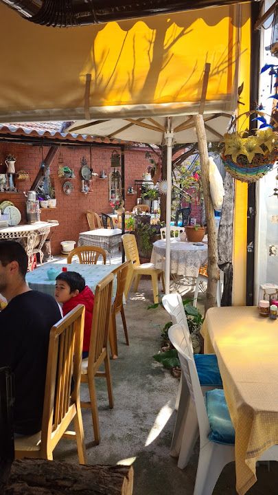 Muhtarın Yeri Kahvaltı Gözleme Evi