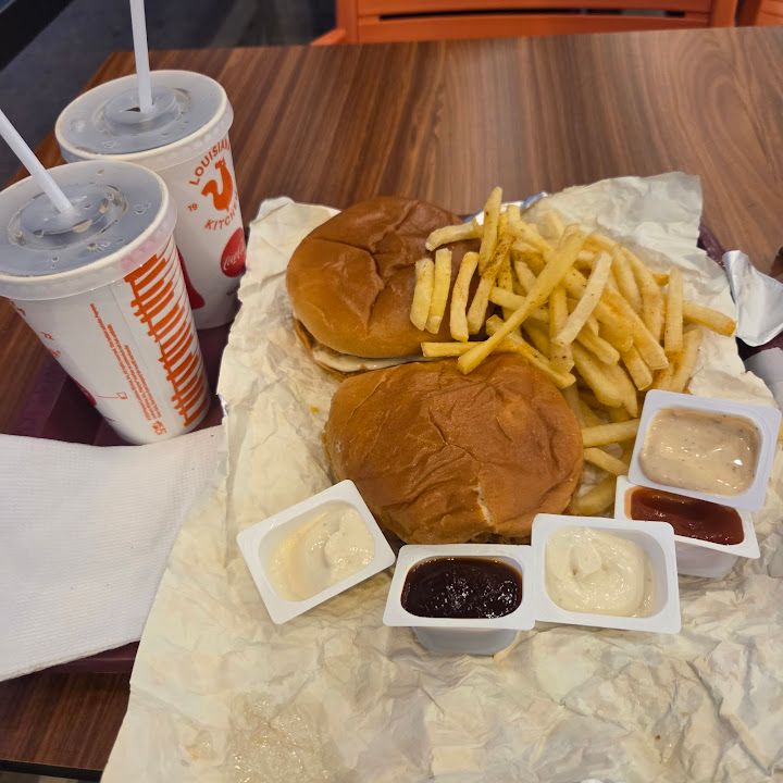 Popeyes - güzelbahçe yelki