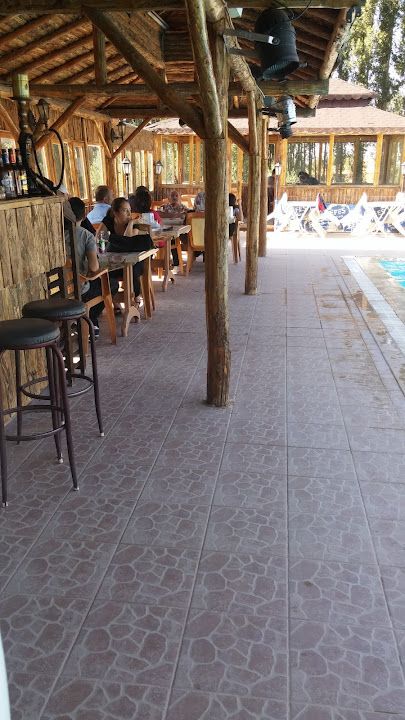 Cevizaltı Yüzme Havuzu Ve Resturant
