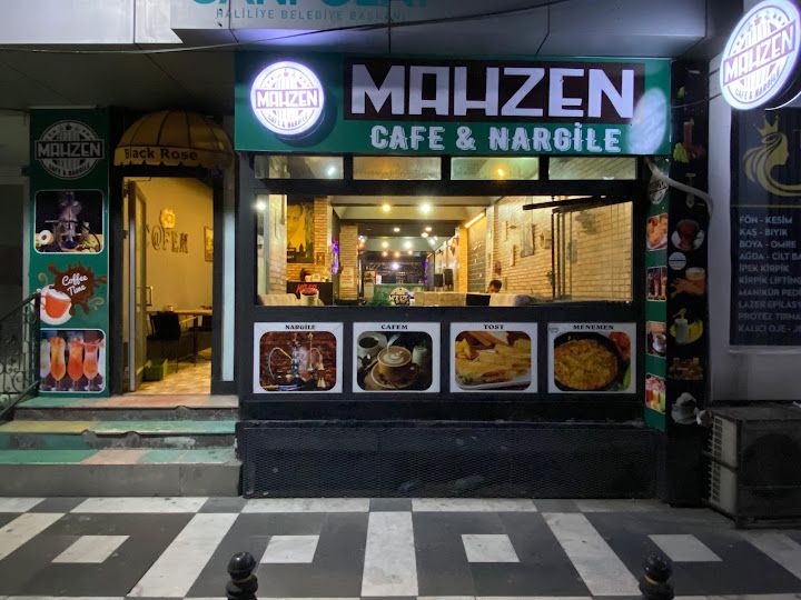 Mahzen Cafe