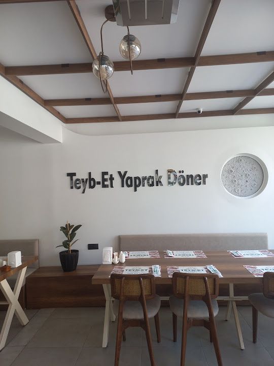 Teyb-et Yaprak Döner