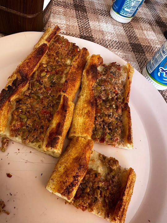 Nehir Pide Salonu