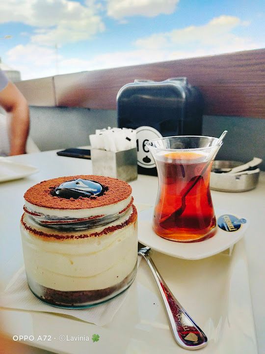 Ceşmeli Gold Cafe Ve Restoran