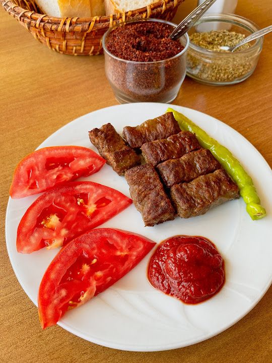 Cumhuriyet Köfte Salonu